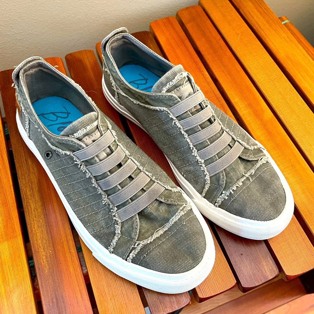 Blowfish slip ons. Size 7.5